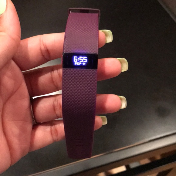 SOLD-Fitbit Charge HR Activity, Heart Rate + Sleep - Picture 2 of 7